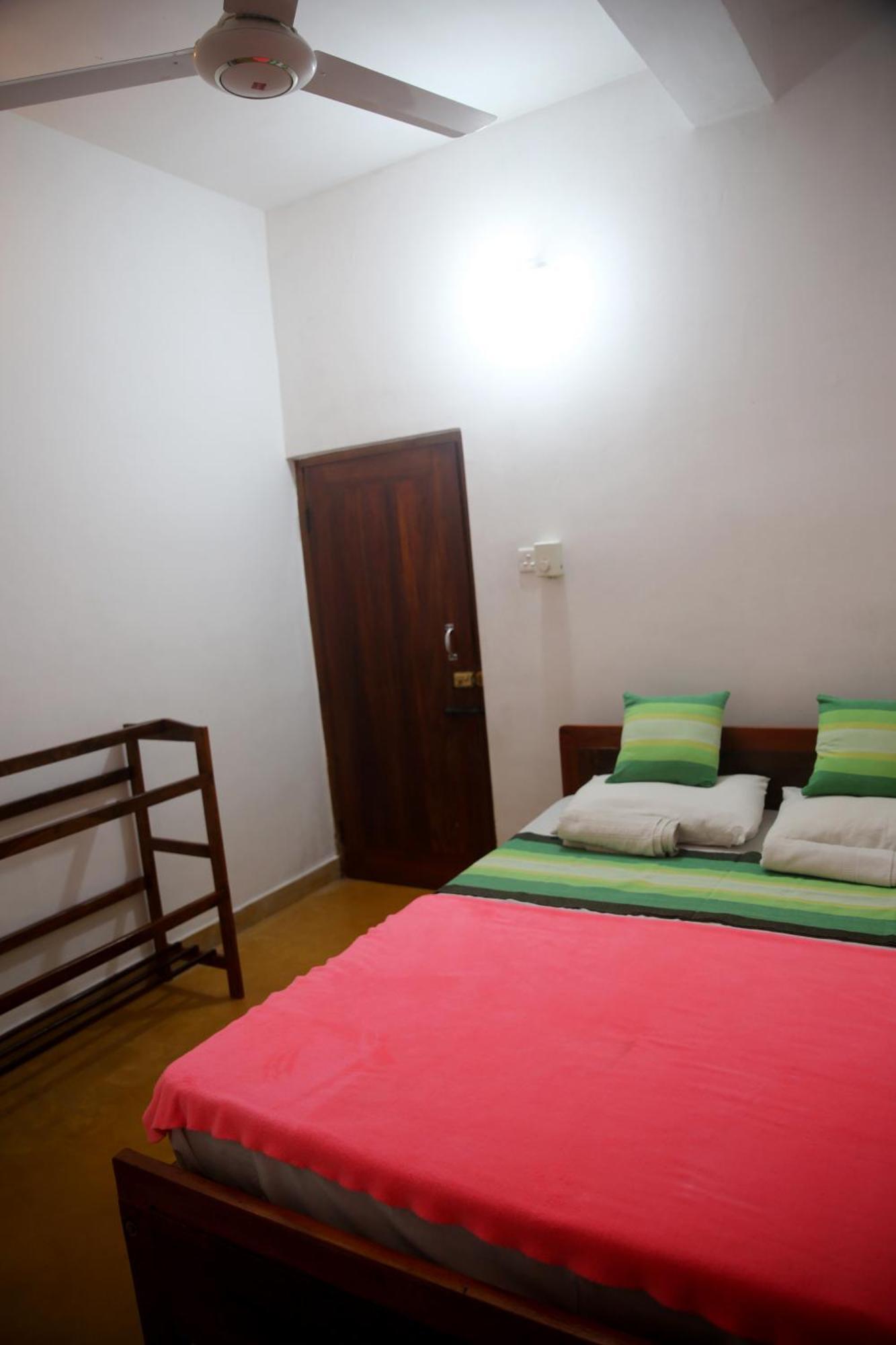 Super Spot Guest House 엘라 외부 사진
